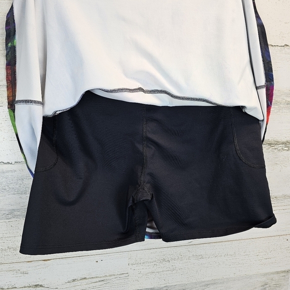 DonaJo Multicolored Abstract Tennis Pickleball Sporty Skorts Skirt Size Large - Picture 10 of 13